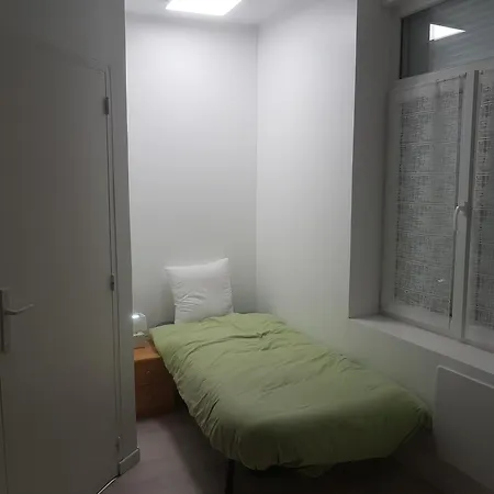 1a A Neuf Equipe Apartment